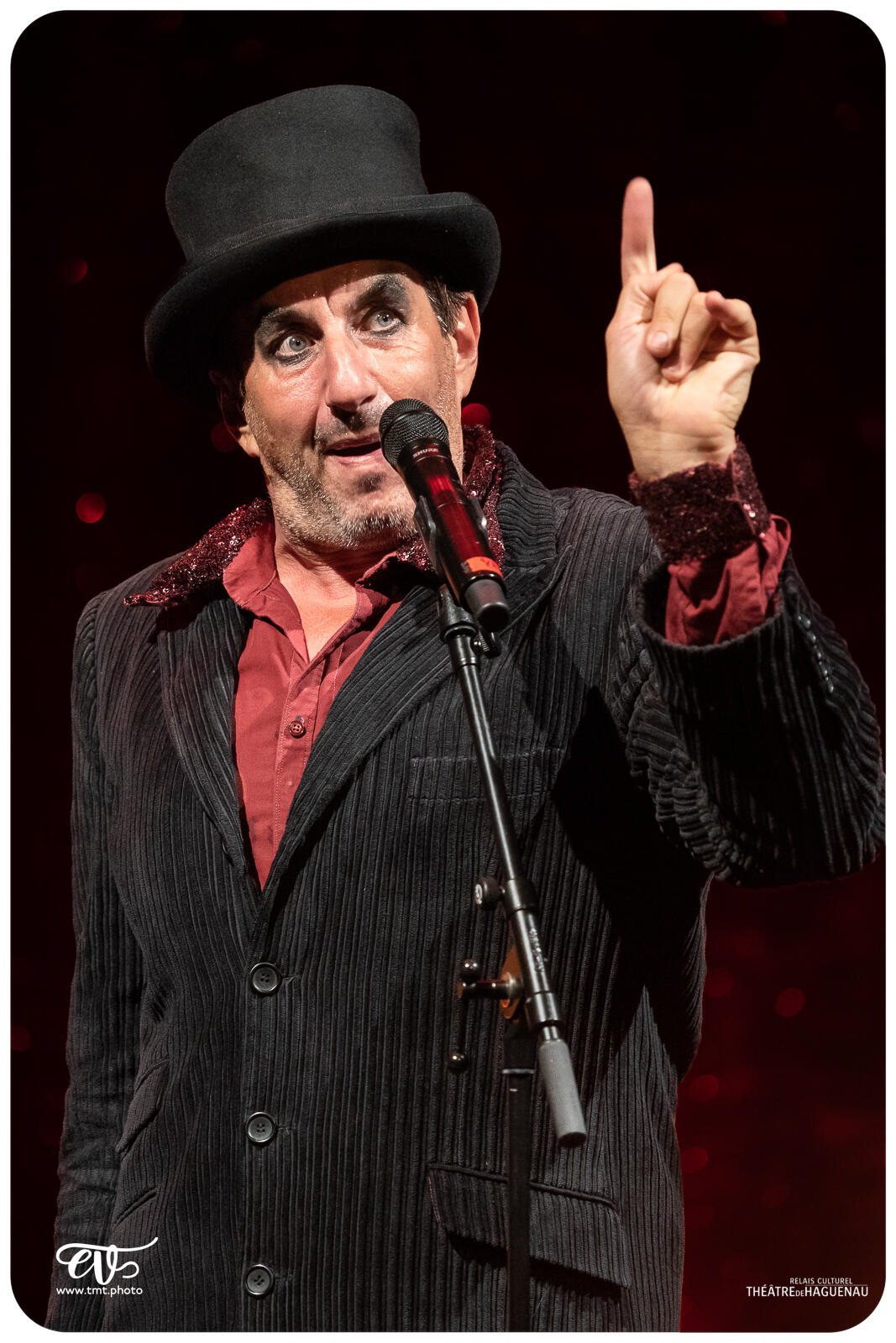 LE CABARET EXTRAORDINAIRE